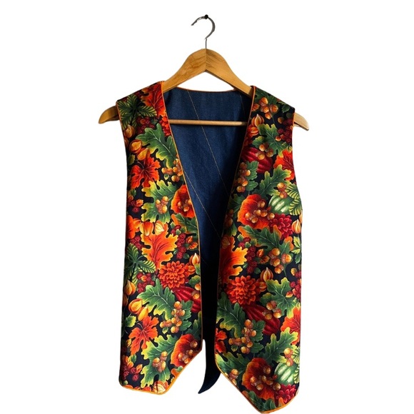 Handcrafted Vintage Reversible Western Vest | Circa 1990’s | Denim & Floral - Picture 5 of 6